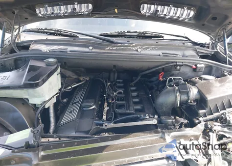 2003 BMW X5 3.0I z USA, uszkodzony, nr VIN 5UXFA53553LV97272